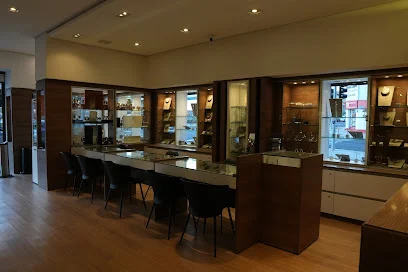 Ótica e Joalheria Bacacheri em Curitiba